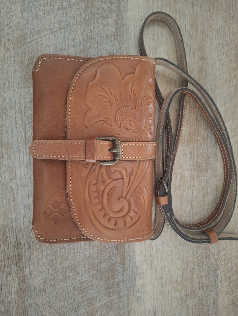 Patricia Nash Crossbody - Picture 2 of 12